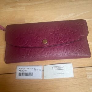 Louis Vuiton Emilie Wallet